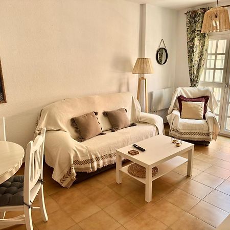 Sukha Apartment Tarifa Ngoại thất bức ảnh