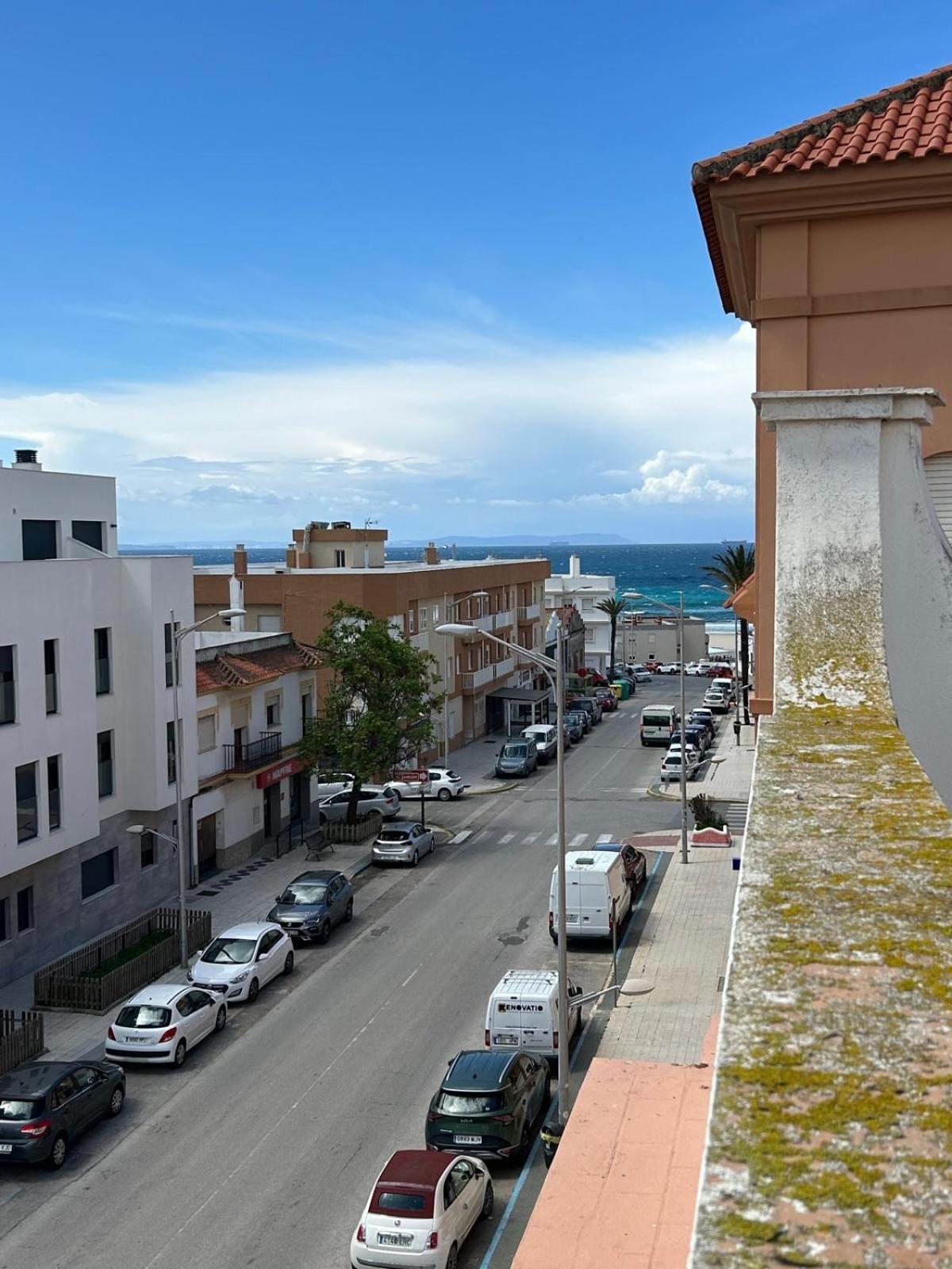 Sukha Apartment Tarifa Ngoại thất bức ảnh