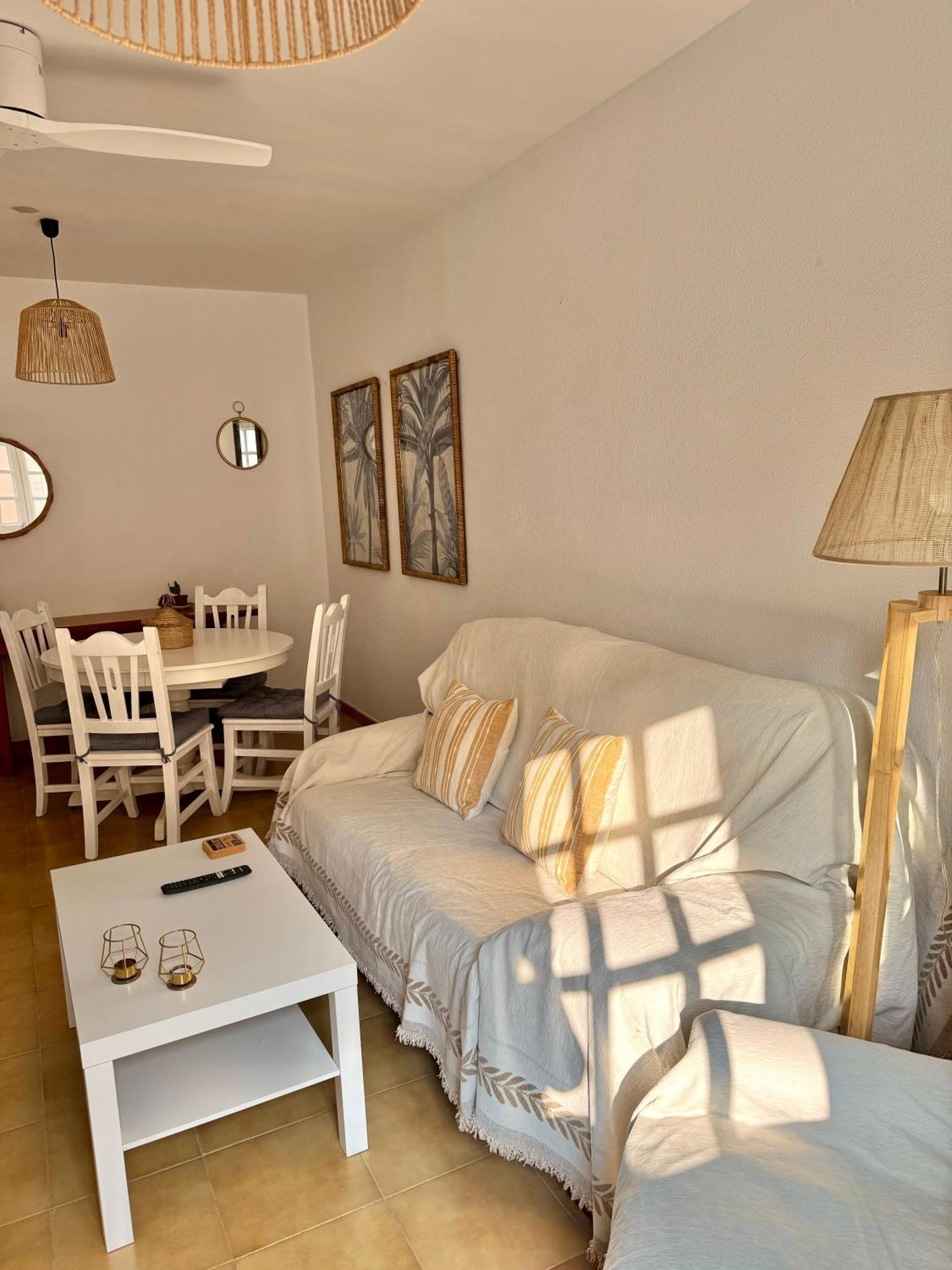 Sukha Apartment Tarifa Ngoại thất bức ảnh